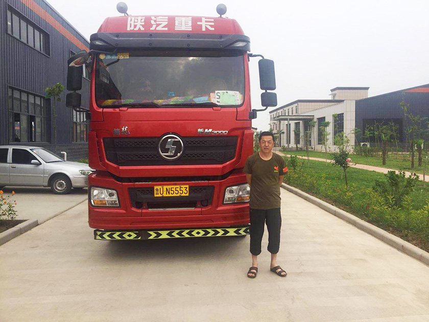 混合機發貨確認現場